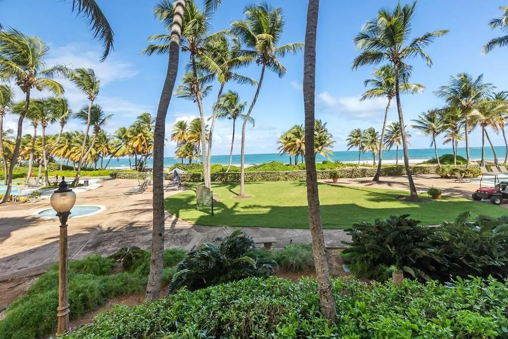 Stunning Oceanfront Villa - 8190 Carmelita 波多黎各